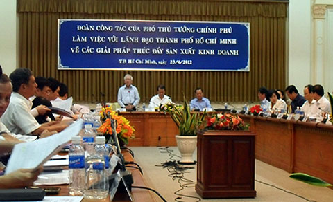 ທ່ານຮອງນາຍົກລັດຖະມົນຕີ Vu Van Ninh ເຮັດວຽກັບນະຄອນ ໂຮ່ຈິມິນ